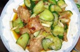 黄瓜直播视频：新鲜黄瓜制作美食的精彩分享