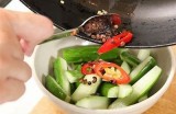 精彩黄瓜视频大分享，趣味生活小技巧与创意美食制作尽在其中！