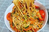 清新美味黄瓜小视频，教你简单又健康的美食做法