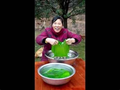 新鲜黄瓜在线视频分享，学做美味黄瓜菜谱教程！