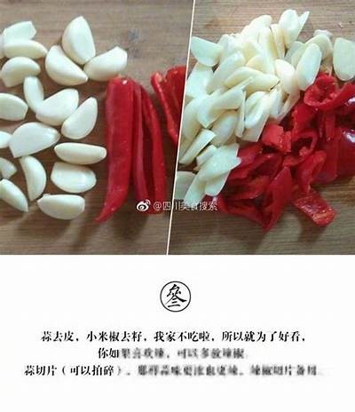 精彩黄瓜视频分享：新鲜美味的烹饪与创意食谱