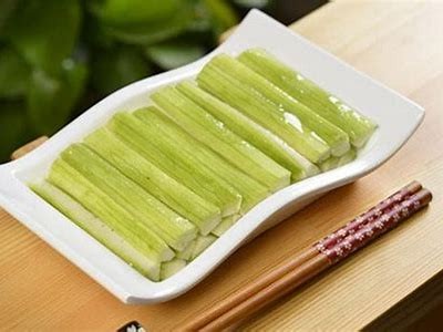 探索黄瓜与丝瓜的营养价值及美味做法